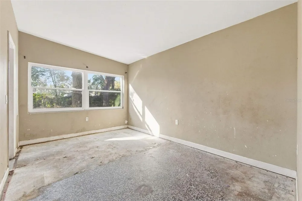 762 VALENCIA AVENUE Orange City, FL 32763