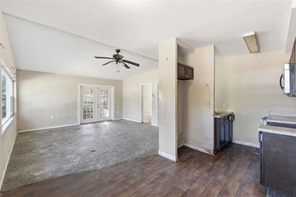 762 VALENCIA AVENUE Orange City, FL 32763