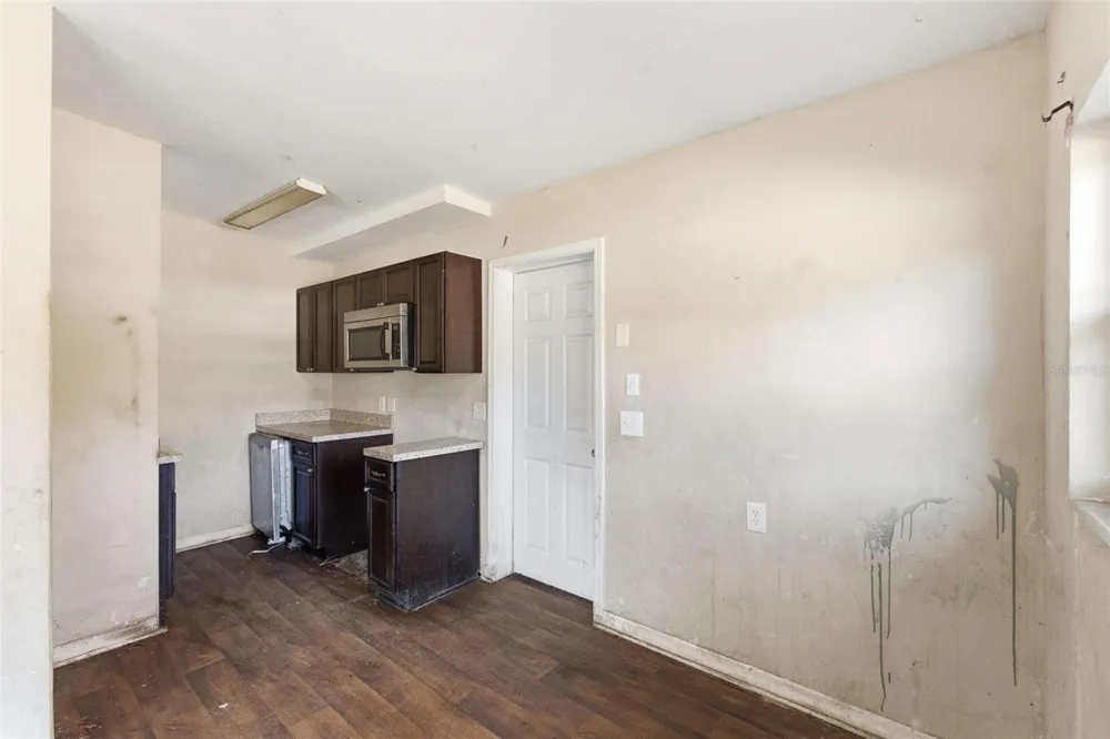 762 VALENCIA AVENUE Orange City, FL 32763