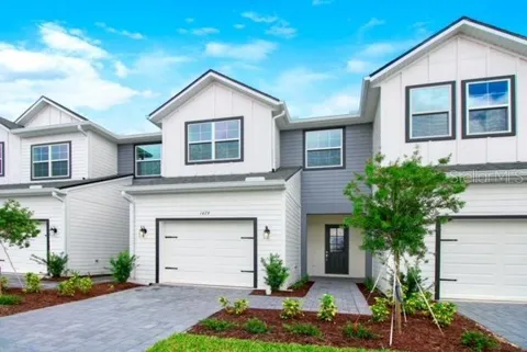 1523 HERITAGE PLACE