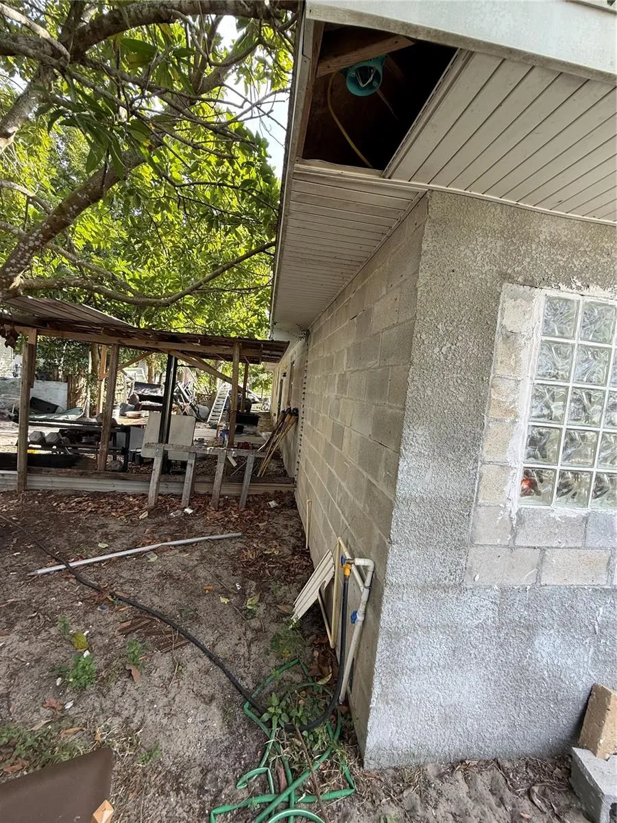 313 E WASHINGTON STREET Avon Park, FL 33825