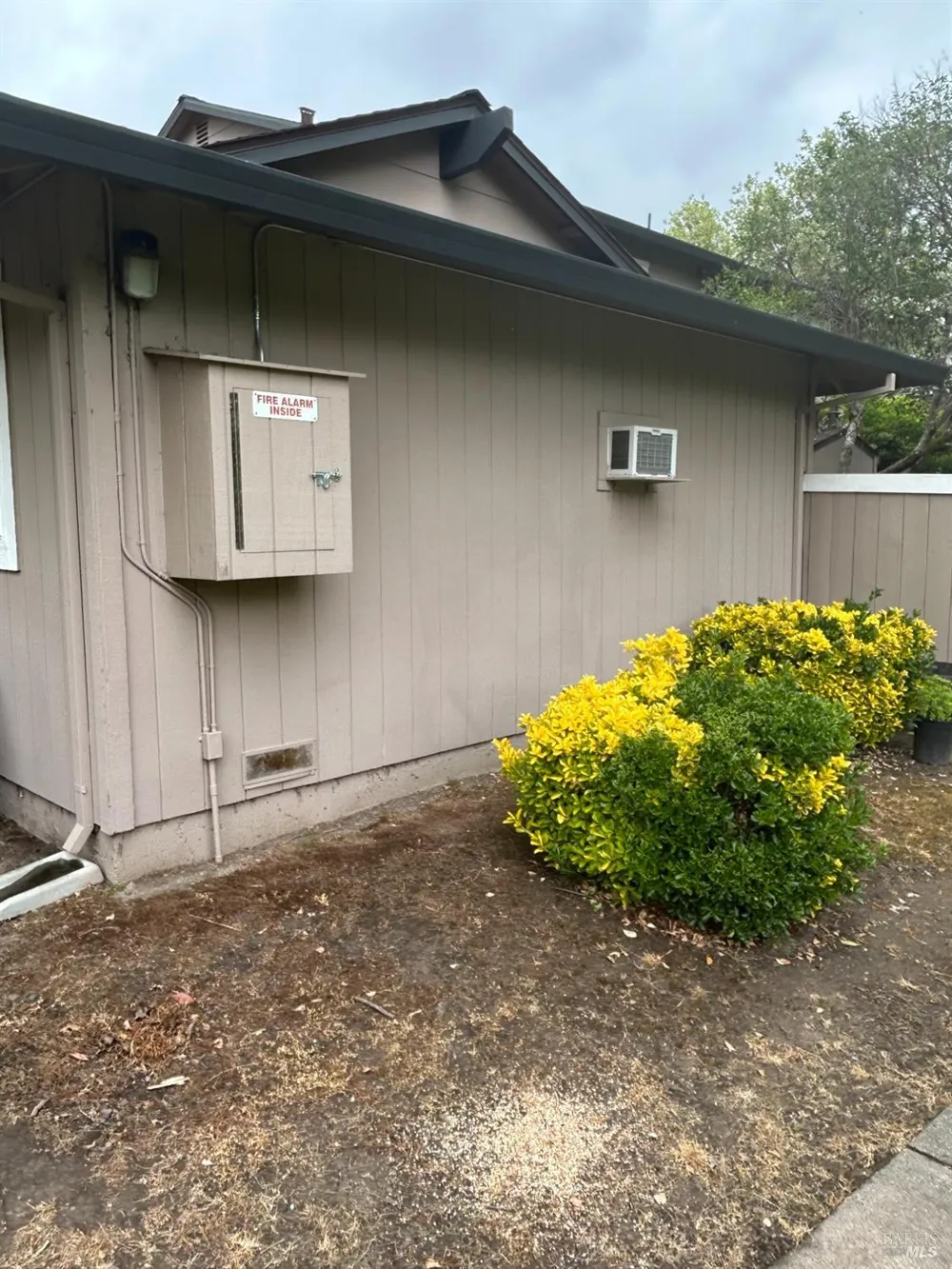 311 Algiers Court Santa Rosa, CA 95409