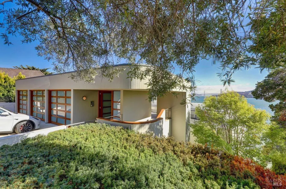 445 Belvedere Avenue Belvedere, CA 94920