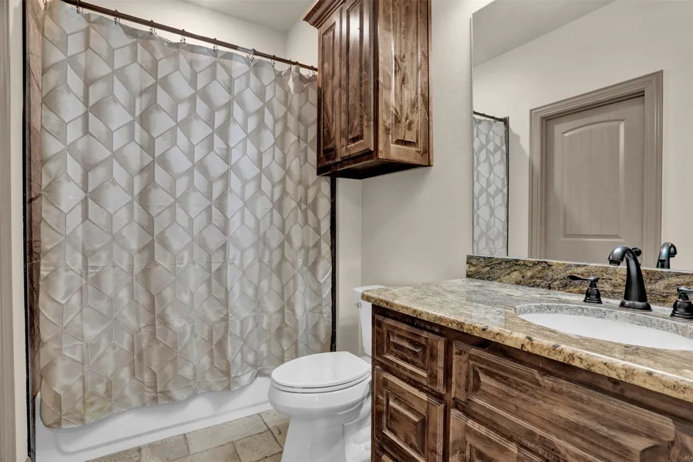 231 Orduna Street Trenton, TX 75490