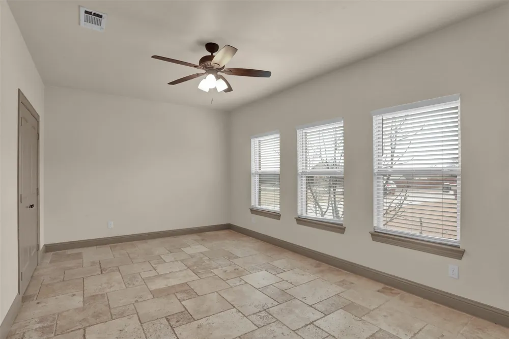 231 Orduna Street Trenton, TX 75490