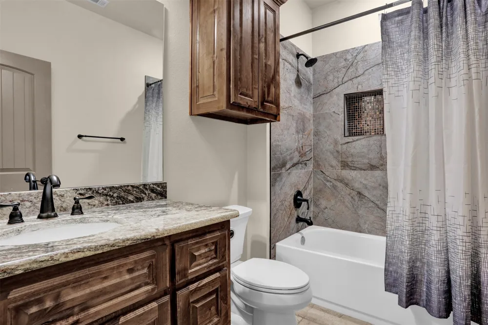 231 Orduna Street Trenton, TX 75490