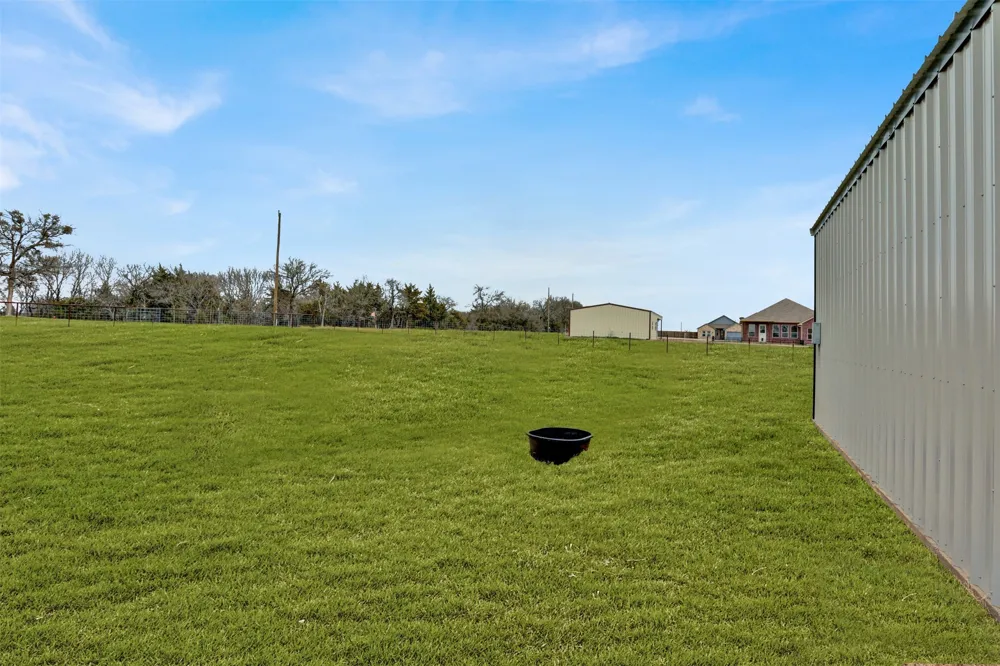 231 Orduna Street Trenton, TX 75490