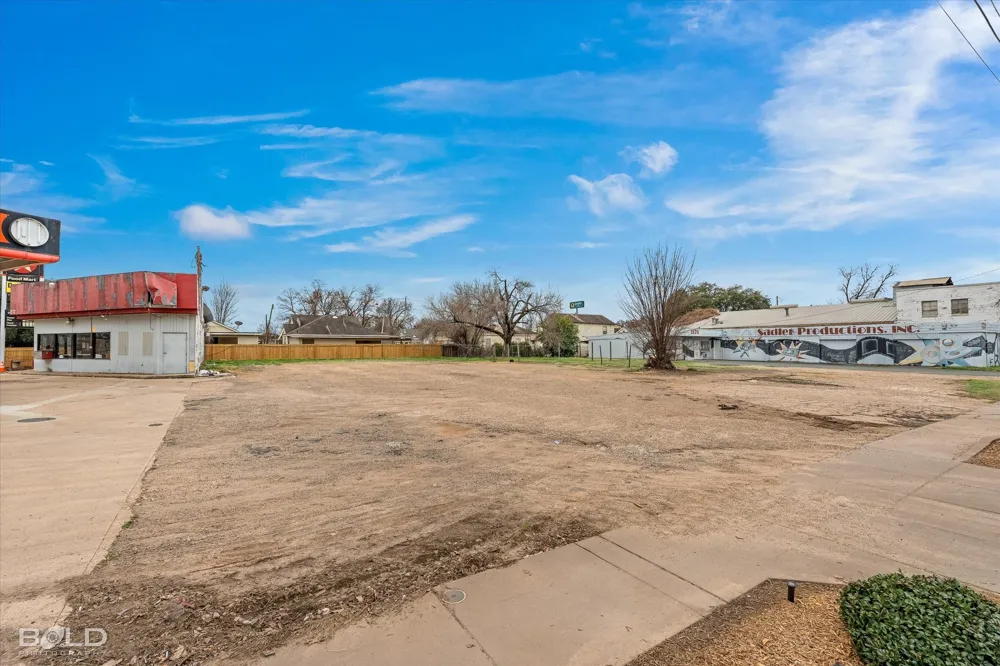1230 Barksdale Boulevard Bossier City, LA 71111