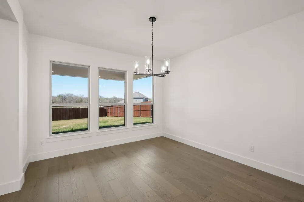 1813 Briarwood Way Midlothian, TX 76065
