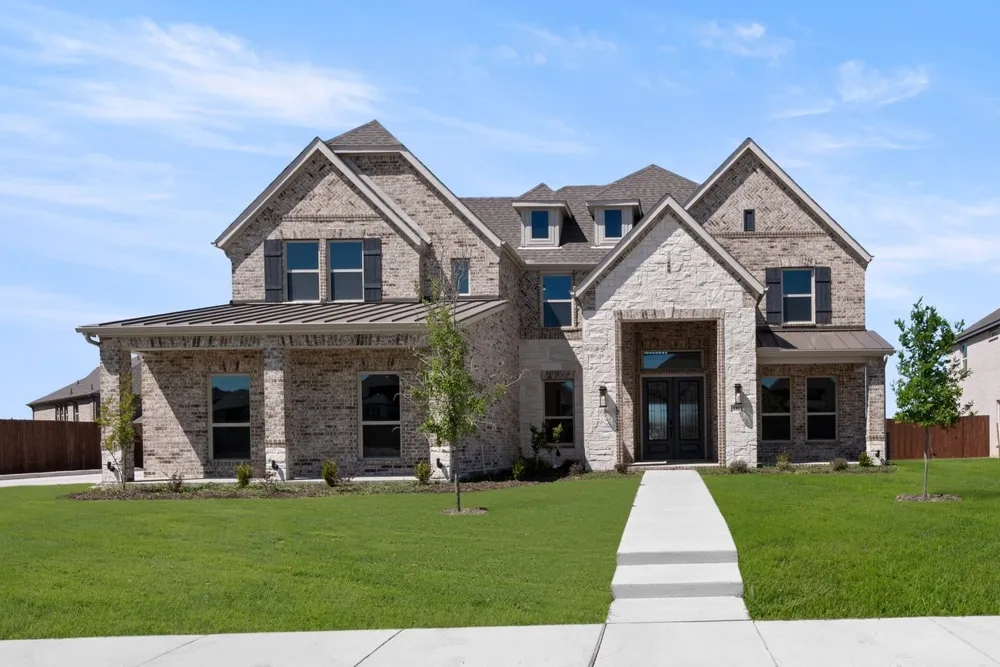 1813 Briarwood Way Midlothian, TX 76065