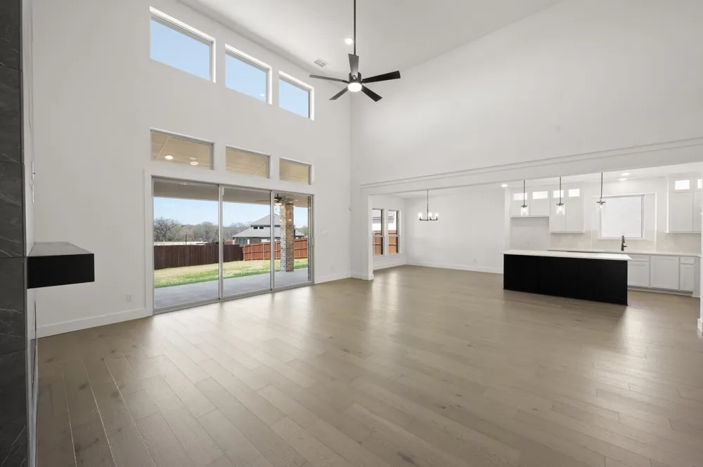 1813 Briarwood Way Midlothian, TX 76065
