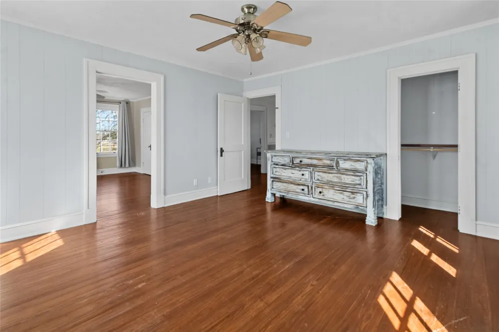 206 S Avenue B Wortham, TX 76693
