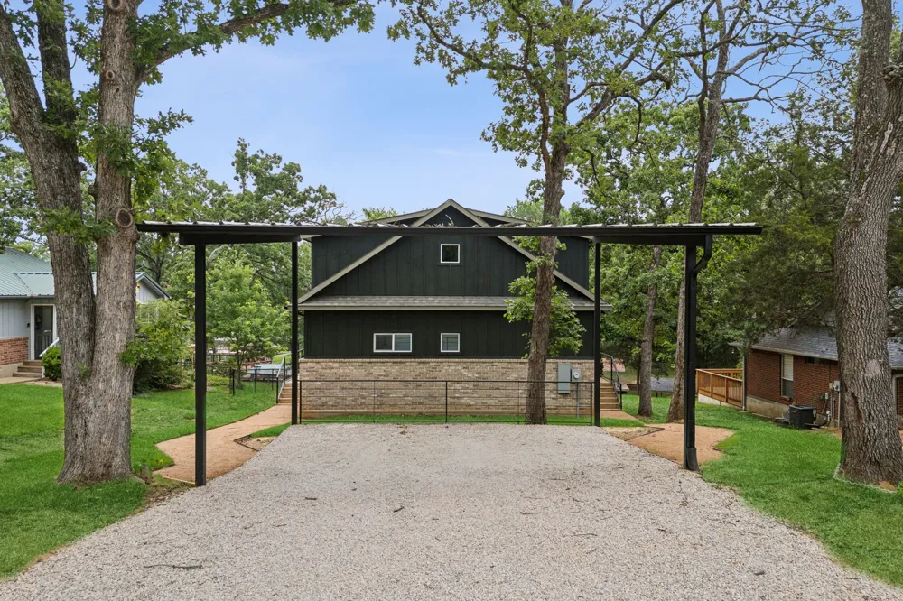 5336 Point La Vista Road Malakoff, TX 75148