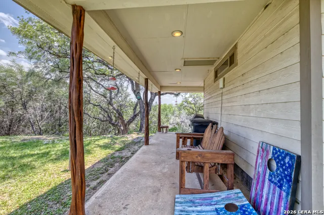 270 Robinson Concan, TX 78838