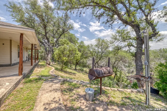 270 Robinson Concan, TX 78838
