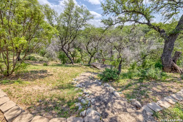 270 Robinson Concan, TX 78838
