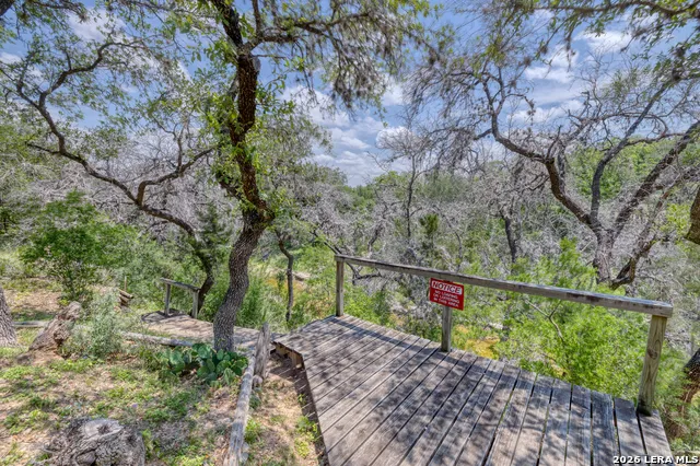 270 Robinson Concan, TX 78838