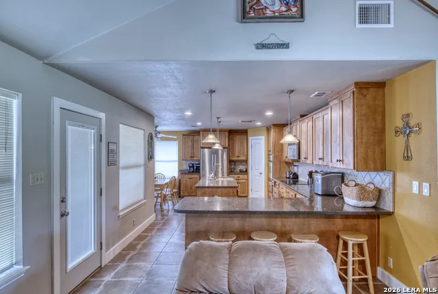 270 Robinson Concan, TX 78838