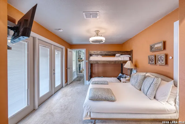 270 Robinson Concan, TX 78838
