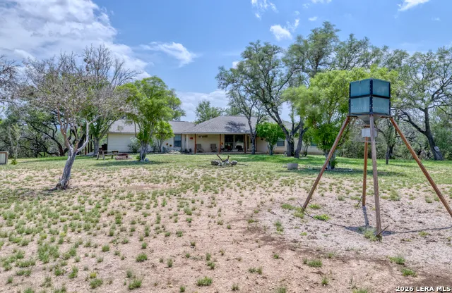 270 Robinson Concan, TX 78838