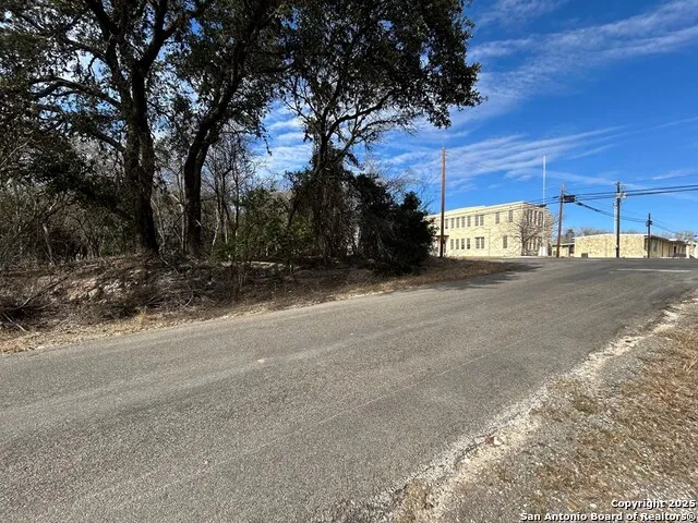 000 High St Comfort, TX 78013
