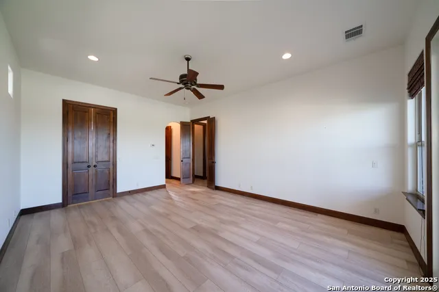 17545 E Reed Parks Rd Unit 2 Jonestown, TX 78645