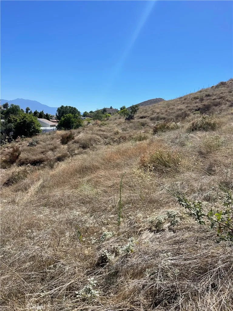 GUTHRIDGE Homeland, CA 92548