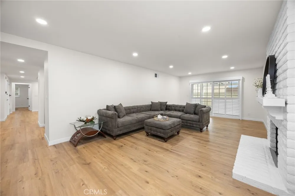 230 Gila Way Placentia, CA 92870