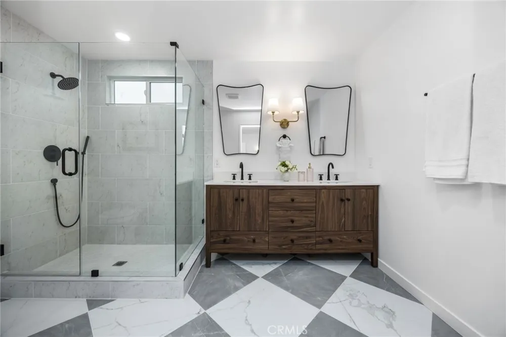 230 Gila Way Placentia, CA 92870