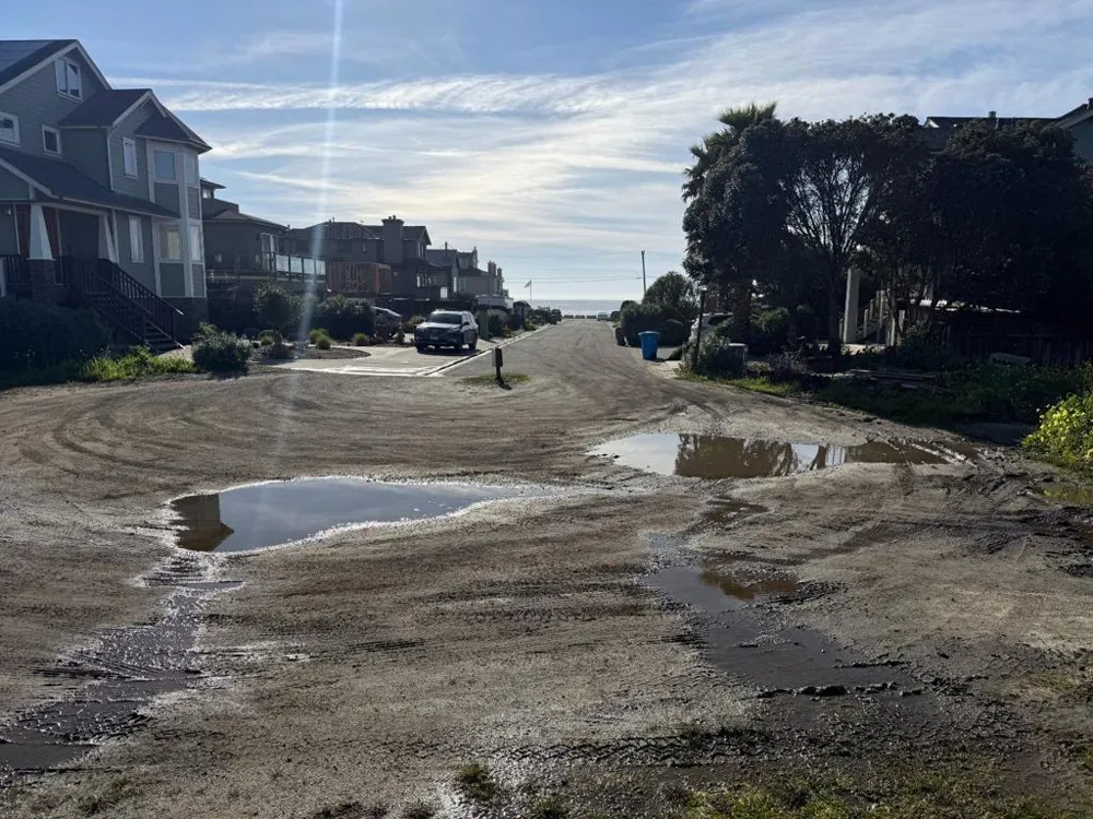 Coronado Avenue Half Moon Bay, CA 94019
