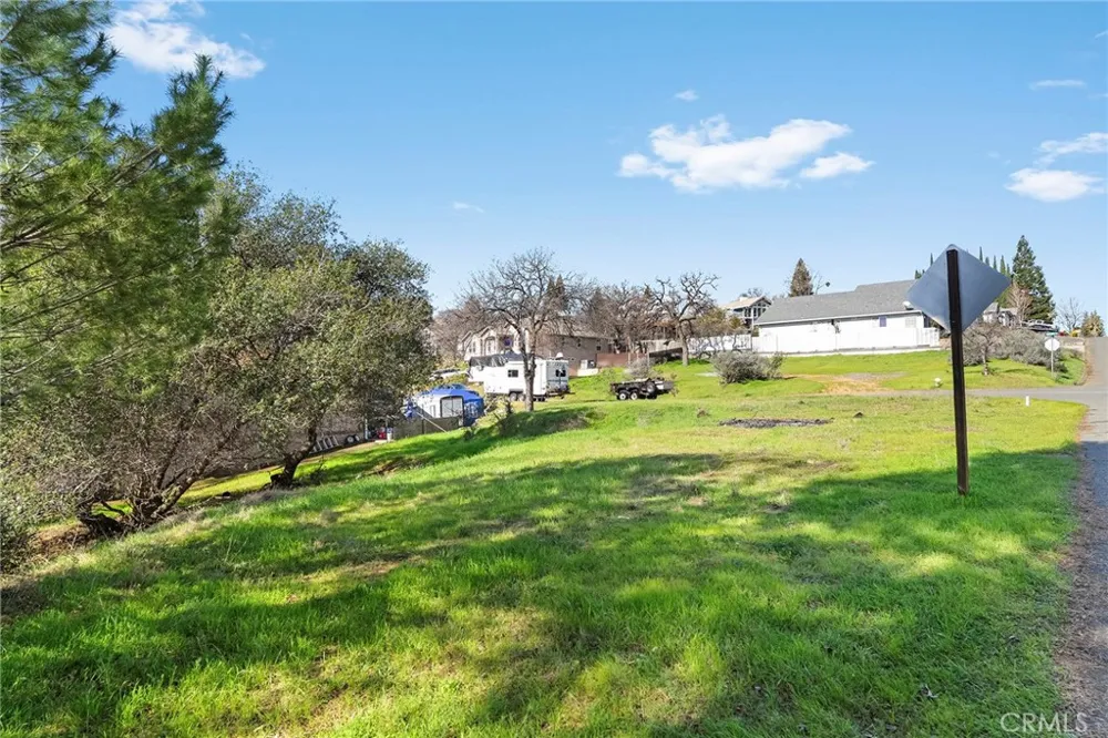 61 Galaxy Avenue Oroville, CA 95966