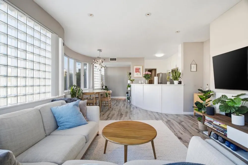 1111 Bay Street #307 San Francisco, CA 94123