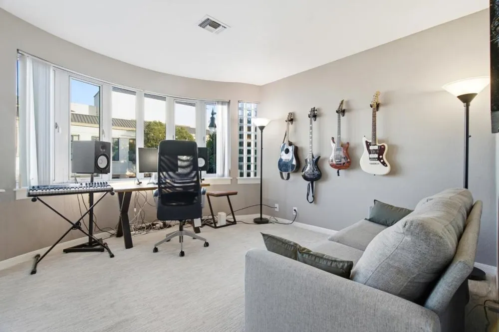 1111 Bay Street #307 San Francisco, CA 94123