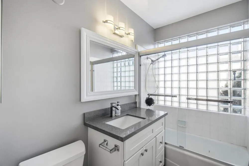 1111 Bay Street #307 San Francisco, CA 94123