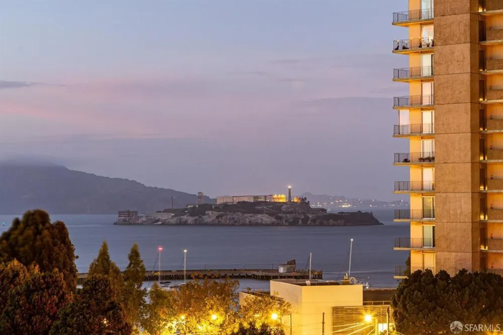 1111 Bay Street #307 San Francisco, CA 94123