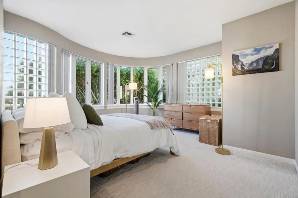 1111 Bay Street #307 San Francisco, CA 94123