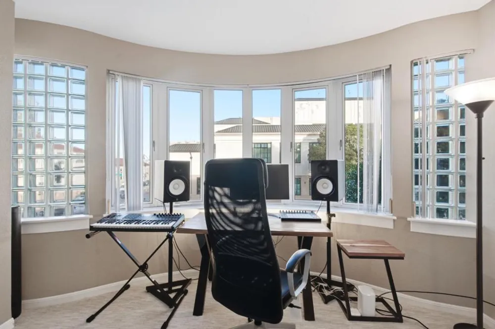 1111 Bay Street #307 San Francisco, CA 94123