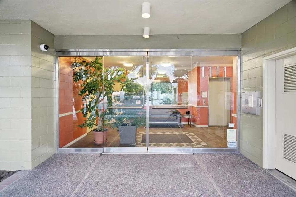 1111 Bay Street #307 San Francisco, CA 94123