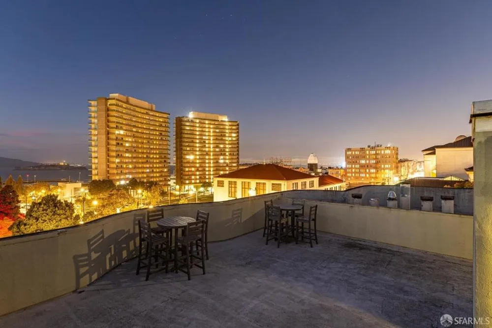 1111 Bay Street #307 San Francisco, CA 94123
