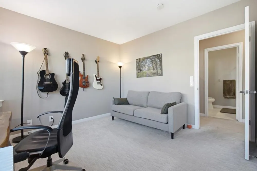 1111 Bay Street #307 San Francisco, CA 94123
