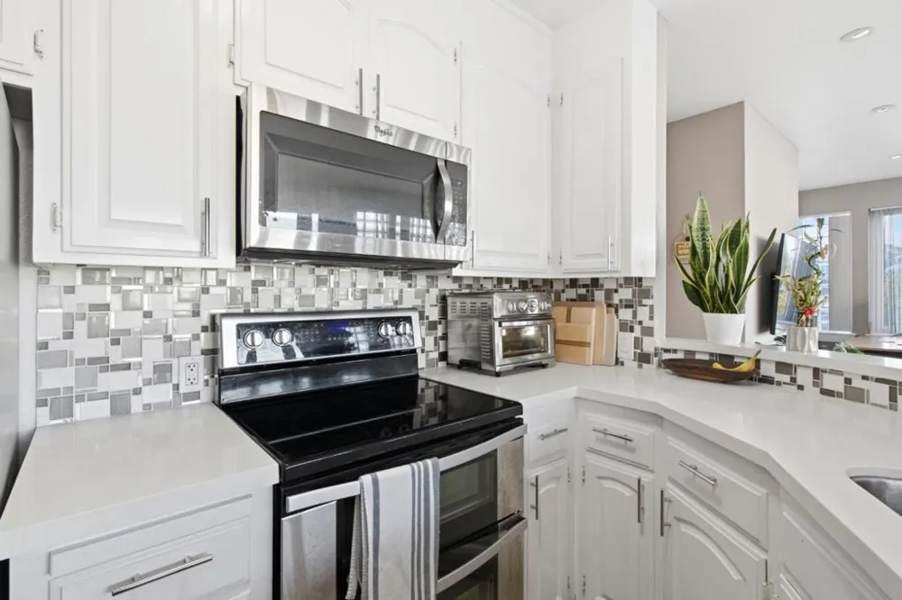 1111 Bay Street #307 San Francisco, CA 94123