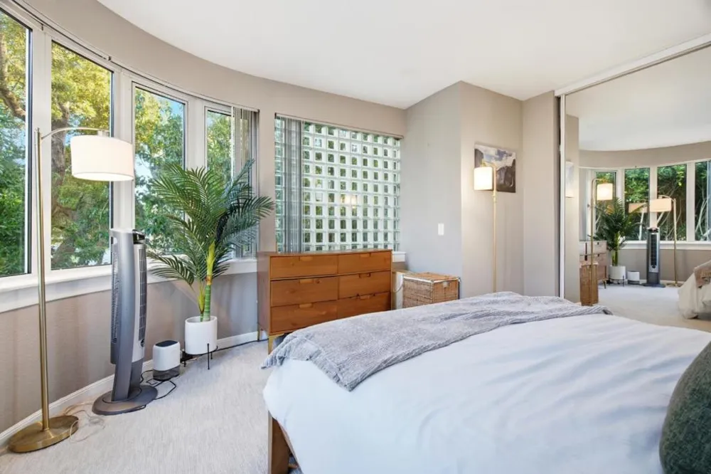 1111 Bay Street #307 San Francisco, CA 94123