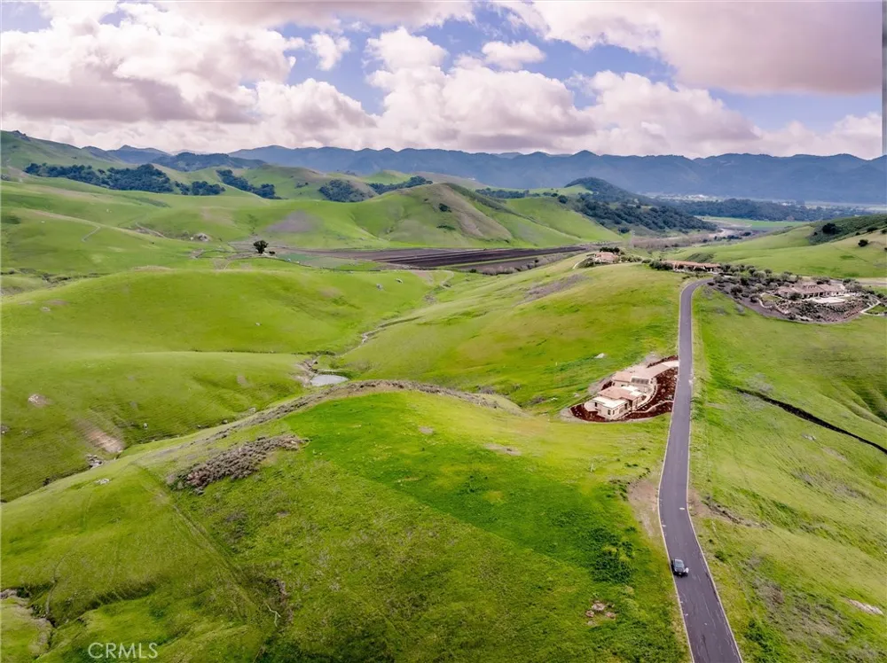 4075 Camino Purisima Arroyo Grande, CA 93420