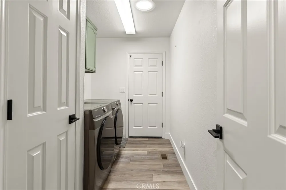 14366 Carnegie Magalia, CA 95954