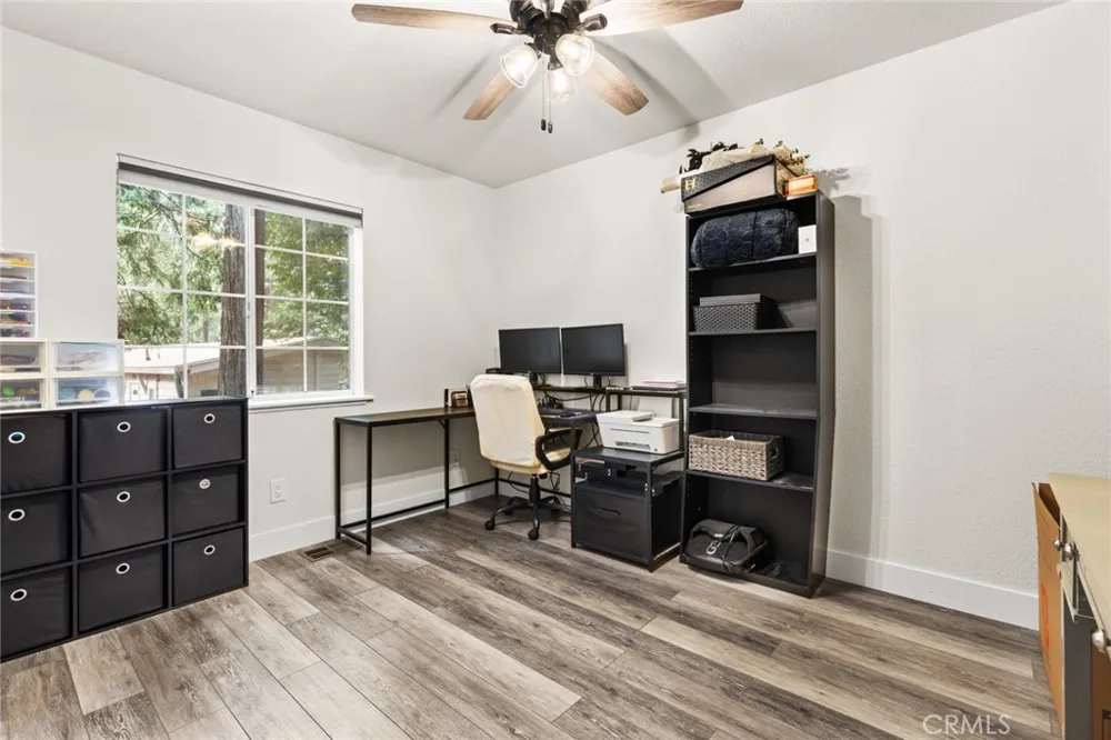 14366 Carnegie Magalia, CA 95954
