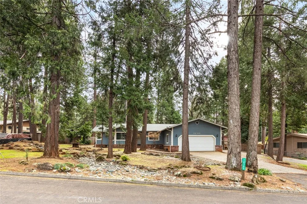 14366 Carnegie Magalia, CA 95954
