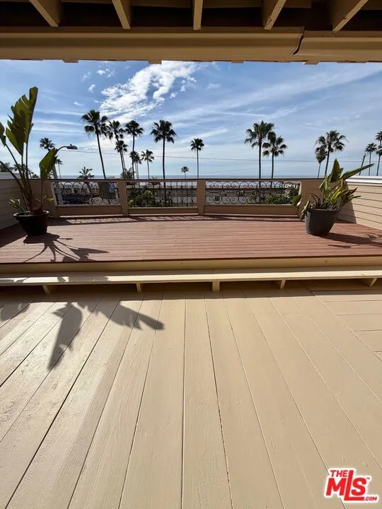 653 Ramona Avenue Laguna Beach, CA 92651