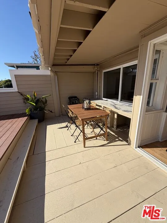 653 Ramona Avenue Laguna Beach, CA 92651
