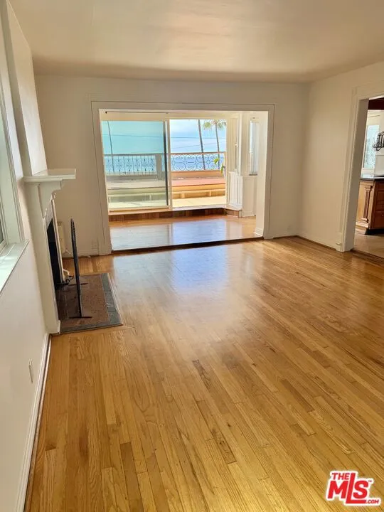 653 Ramona Avenue Laguna Beach, CA 92651