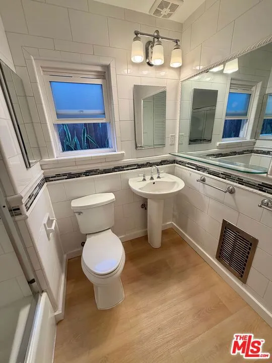 653 Ramona Avenue Laguna Beach, CA 92651